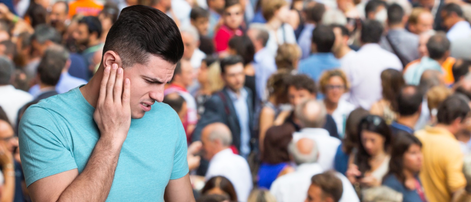 Migraines and hearing loss link causing difficulty understanding speech in noisy areas